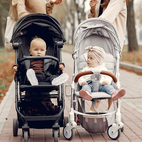 Vaikiški vežimėliai: Kaip išsirinkti tinkamą ir naujausios tendencijos