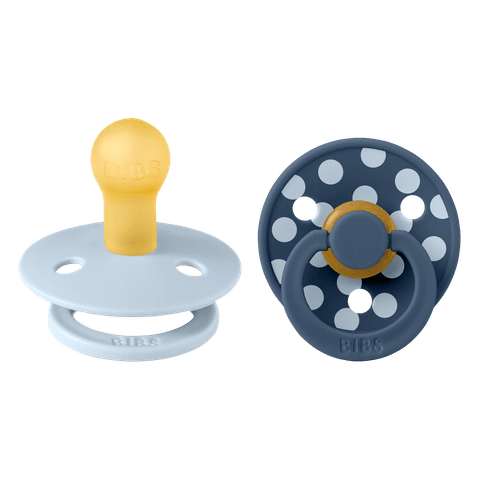 BIBS Studio Collection Polka Dots čiulptukų rinkinys 2 dydis (6 - 18 mėn.) Polkadot Baby Blue / Steel Blue