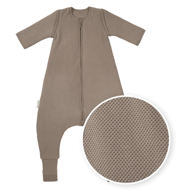 Meyco Baby Studio miegmaišis su kojytėmis, nusegamomis rankovėmis ir atverčiamomis kojinėmis TOG 2.5 Dark Taupe