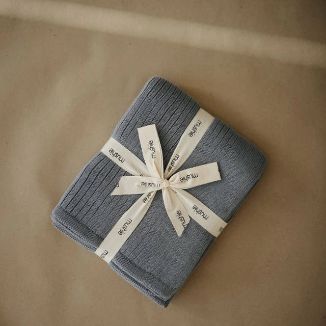 Mushie megztas pledas Ribbed Smoke