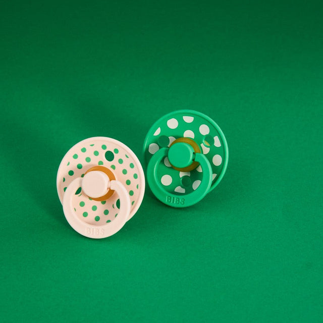 BIBS Studio Collection Polka Dots čiulptukų rinkinys 2 dydis (6 - 18 mėn.) Petal / Cactus