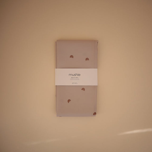 Mushie grindų kilimėlis po kūdikių maitinimo kėdute (Rainbows)