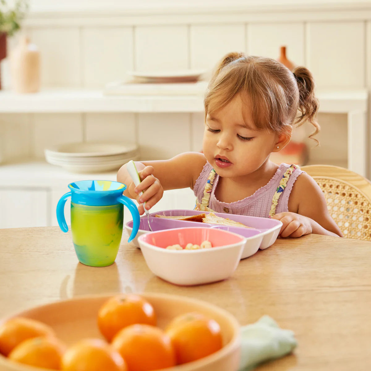 Munchkin mācību krūze - dzērājs Miracle 360 grādi (daudz krāsu)