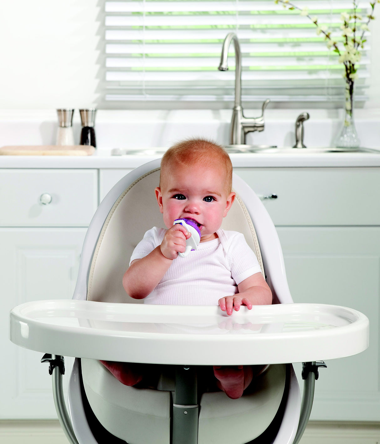 Munchkini silikoonist värske toidu söötja roosa kaanega