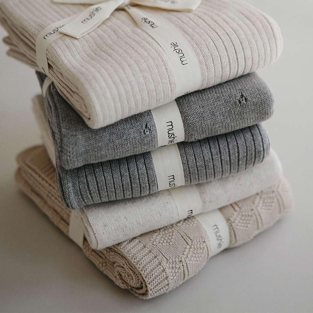 Mushie megztas pledas Ribbed Gray Melange