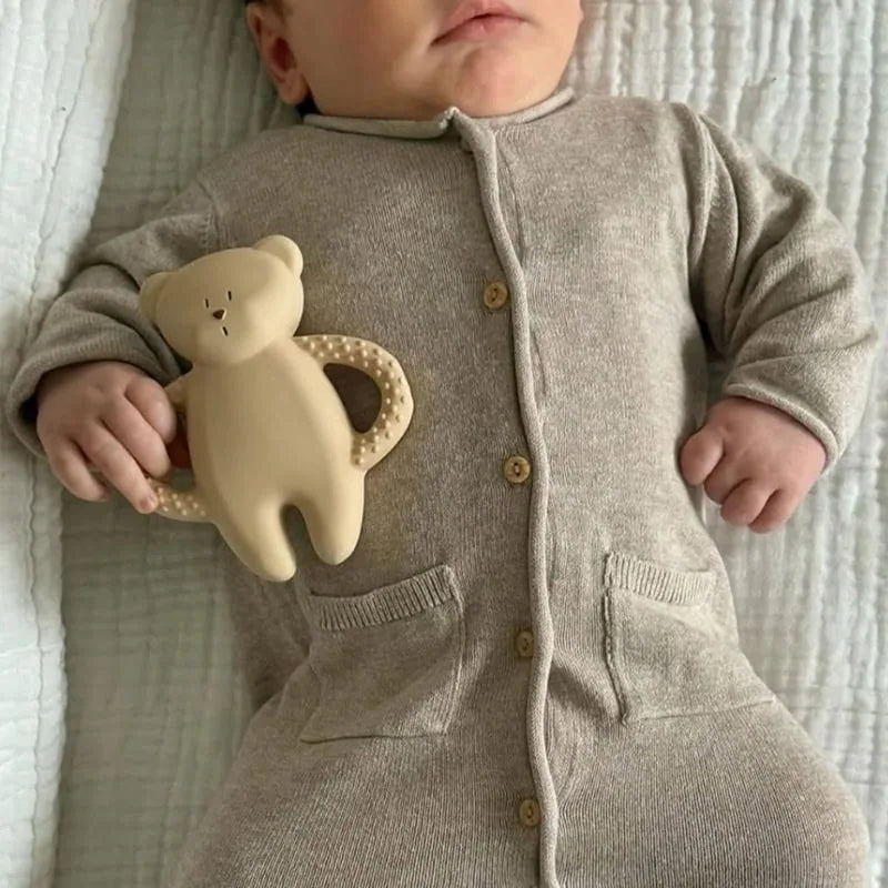 Moonie natūralaus kaučiuko kramtukas Bear Cappuccino