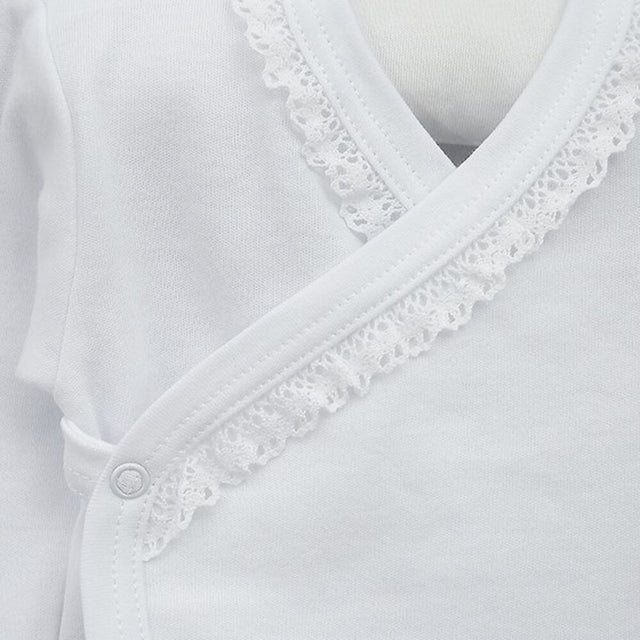 Lorita volangide ja lahtikäivate kinnastega püksid