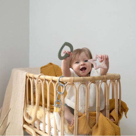 BIBS košļājamā rozā zvaigzne (Baby Bitie Star Blush)