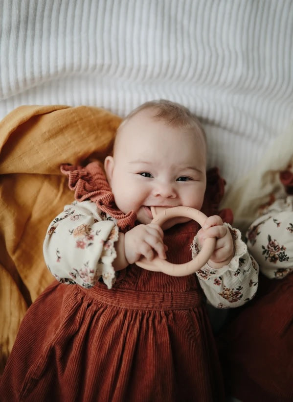 Mushie košļājamās gumijas rozā kaķis (Cat-Blush)