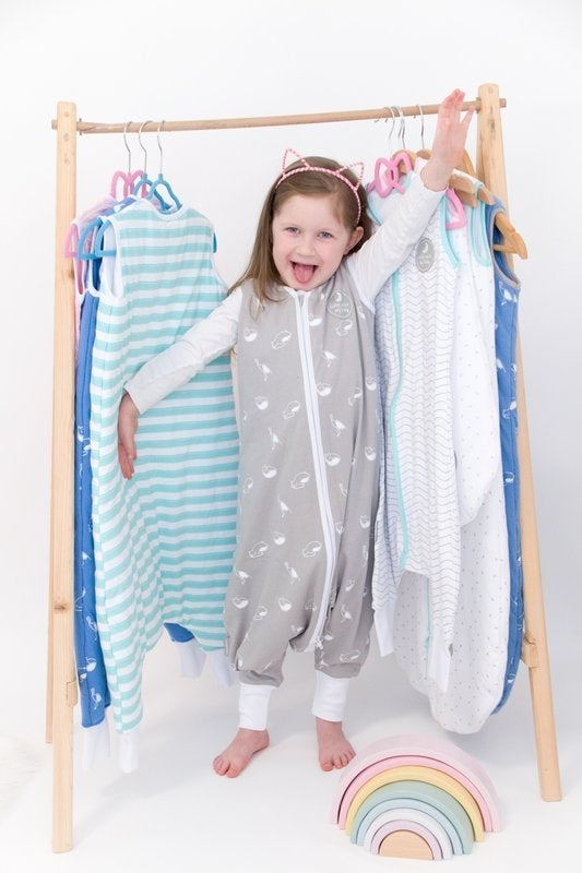 Natulino LITTLE WALKERS dvisluoksnis kūdikio miegmaišis Animals Navy & White