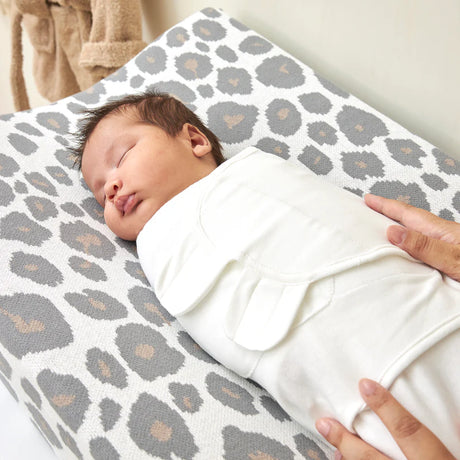 Meyco Baby kūdikio vystymo miegmaišis 0–3 mėn., White – TOG 1.0