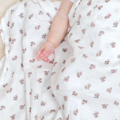 Molis&Co bambuko muslino vystyklas / apklotas Tiny Flowers