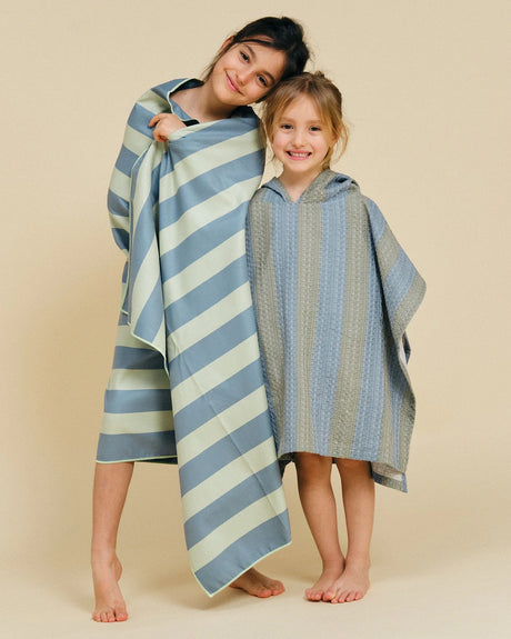 Molis&Co vaikiškas pončas - rankšluostis su gobtuvu Khaki & Blue Stripes