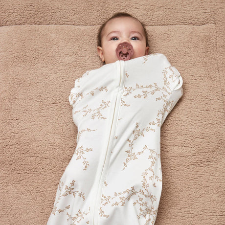 Meyco Baby naujagimio miegmaišis-kokonas Branches Sand, TOG 0.3