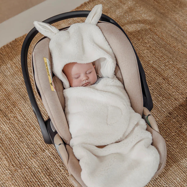 Meyco Baby Teddy automobilinės kėdutės vokelis kūdikiui Rabbit Natural