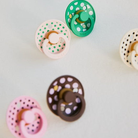 BIBS Studio Collection Polka Dots čiulptukų rinkinys 2 dydis (6 - 18 mėn.) Ivory / Black