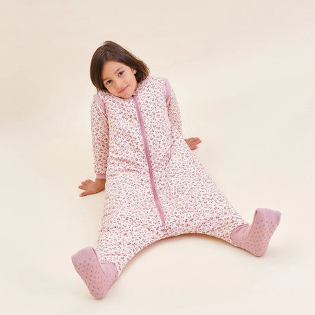 Molis&Co pižama - miegmaišis su rankovėmis, kojytėmis ir atverčiamomis kojinėmis TOG 2.5 Misty Rose