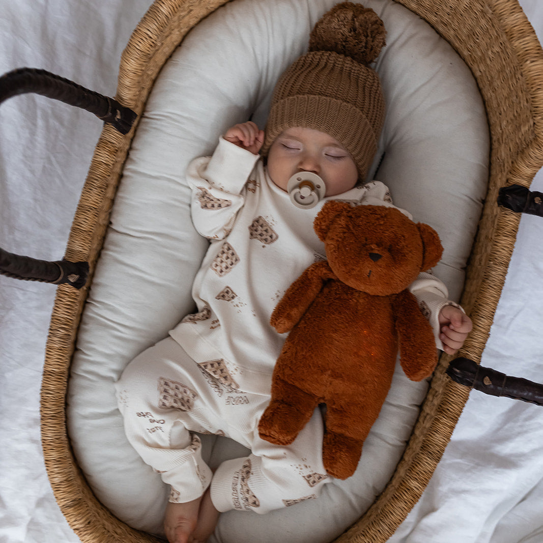 Moonie 2.0 migdukas Organic Humming Bear - Caramel su garso įrašymo funkcija