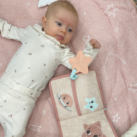 Tiny Love minkšta lavinamoji knygelė kūdikiui Minkšta knygelė Unicorn