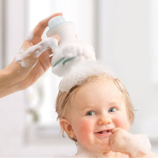 Momcozy kūdikio galvos plovimo rinkinys su talpa šampūnui ir putų pompa, žalias