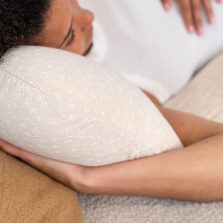 Doomoo Maxxy maitinimo ir nėštumo pagalvė Flowers Sand