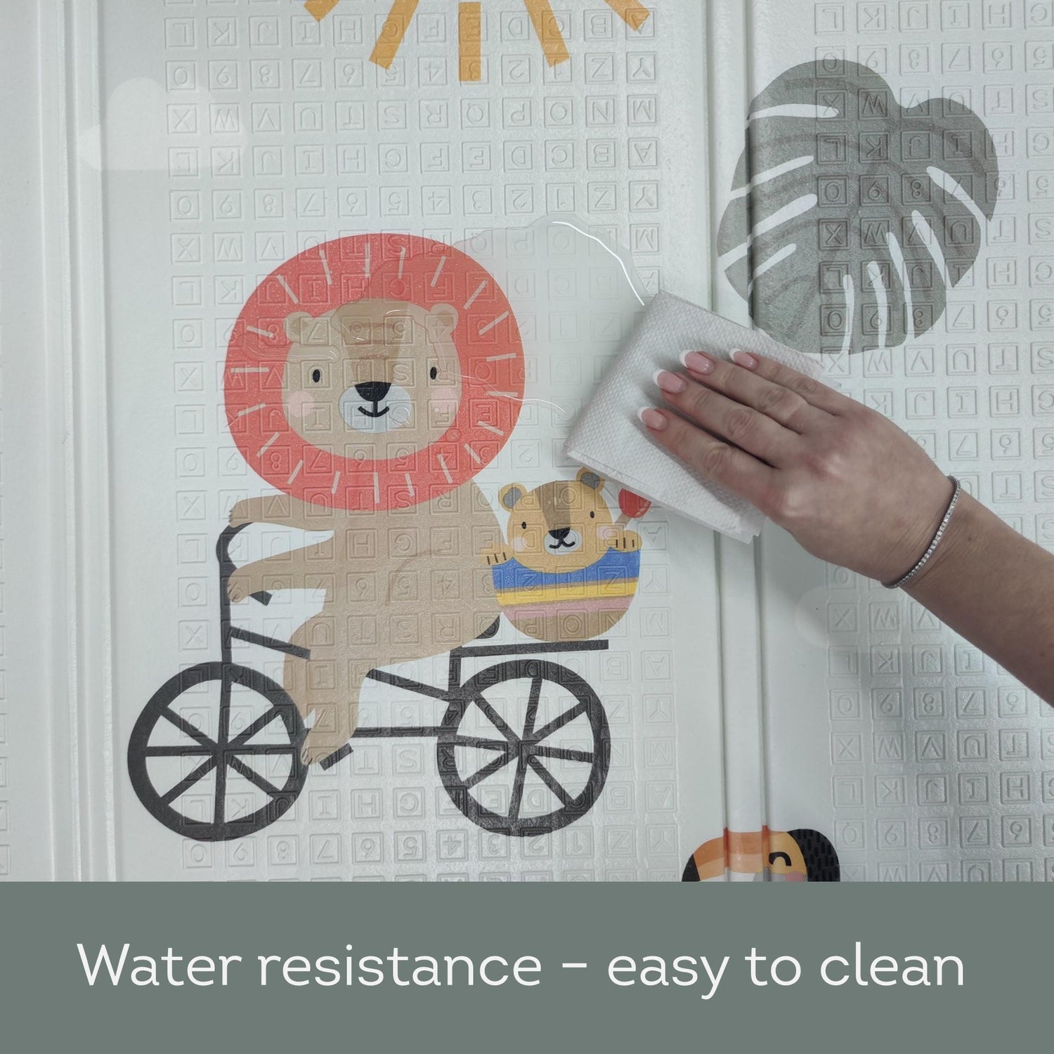 Taf Toys dvipusis vandeniui atsparus putų kilimėlis Savannah, 150 × 200 su kortelėmis