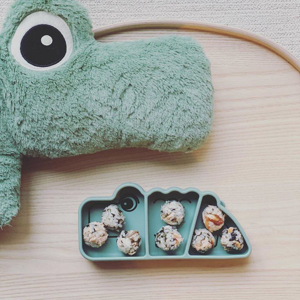 Done by Deer tikrai prilimpanti lėkštė su skyreliais "Krokodilas"/ Croco (garstyčių) (4596641464402)