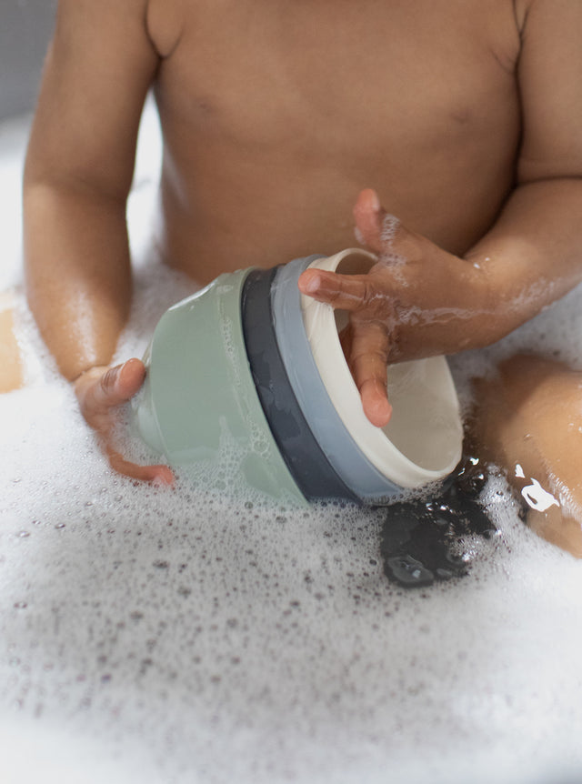 BIBS izglītojošs rotaļlietu šūpošanās tornis Bright Rainbow 