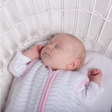 Natulino BabyComfort dvisluoksnis kūdikių miegmaišis (natural white grey waves / pink spalva) (1561774358601)