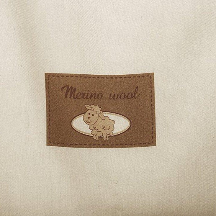 Lorita 4-daļīga gultasveļa (100% merino vilna)