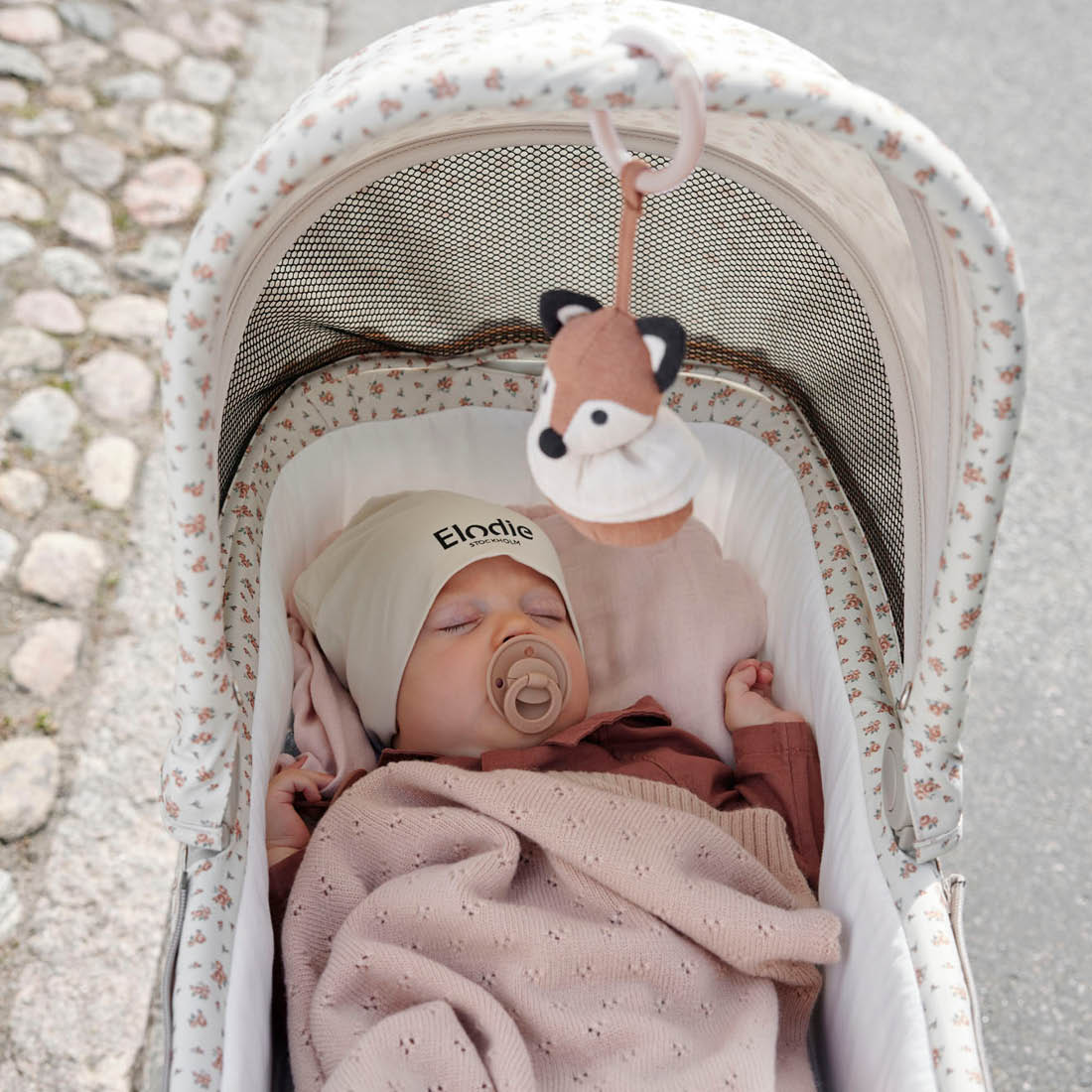 Elodie Details cepure Krēmbalta 