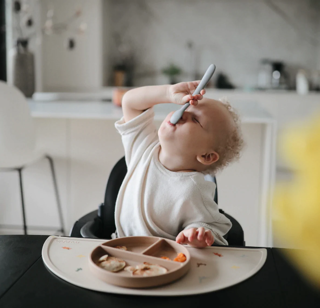 Mushie valgymo įrankių rinkinys vaikams Blush