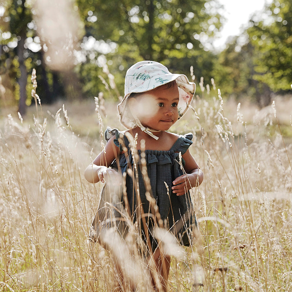 Elodie Details kepurė nuo saulės Pievų žiedai (Meadow Blossom)