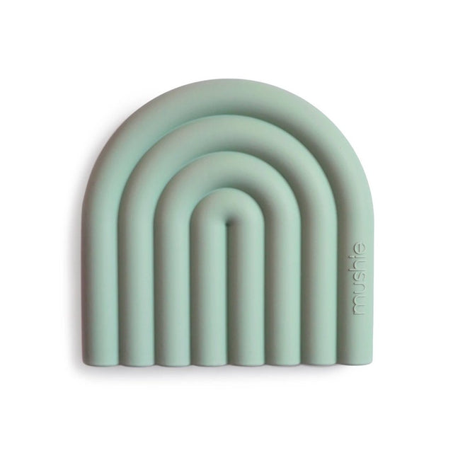 Mushie kramtukas melsva vaivorykštė (Cambridge Blue)