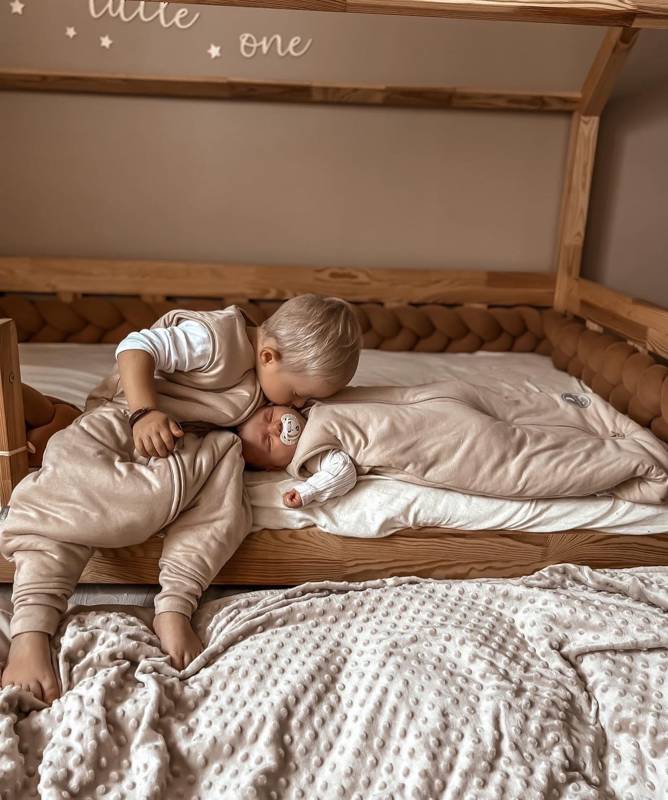 Natulino NATURALS LITTLE WALKERS™ kahekihiline beebi magamiskott GOTS beež