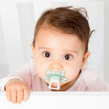Difrax šviečiantis čiulptukas kūdikiams  6 mėn. + Debesėlis / Natural Combi su žiedeliu (4303992750162)
